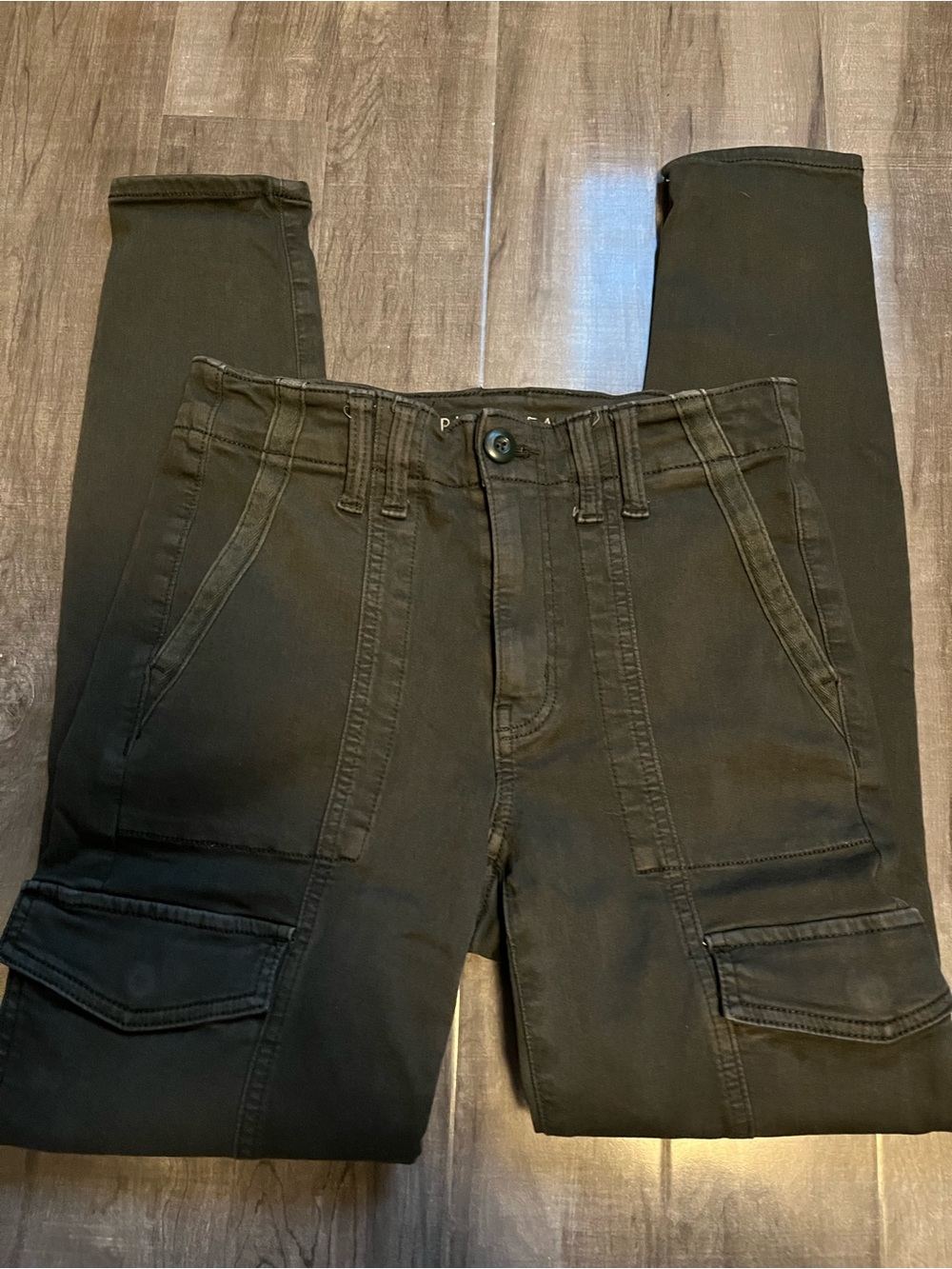 AEO hi-rise jegging cargo pant